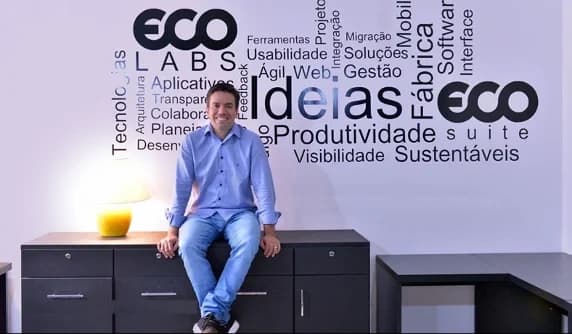 Há 15 anos, transformando desafios em eficiência e inovação para o seu negócio